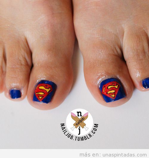 Nail Art para las uñas de los pies, Superman
