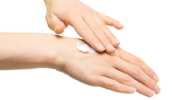 Consejos para cuidar la piel de las manos y las cutículas